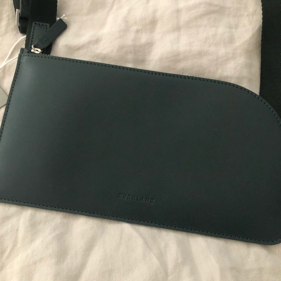 everlane leather sling